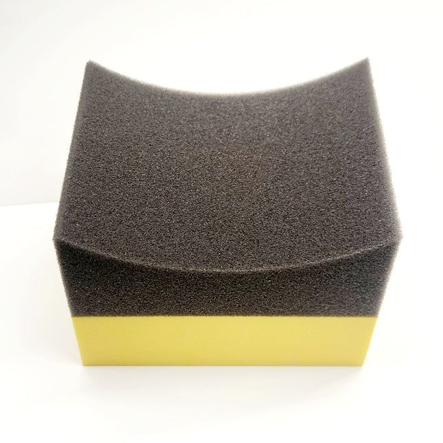 TIRE DRESSING APPLICATOR