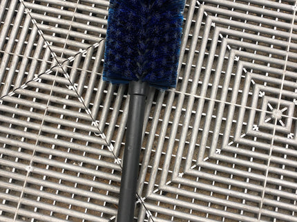 EzE Barrel Brush 16in